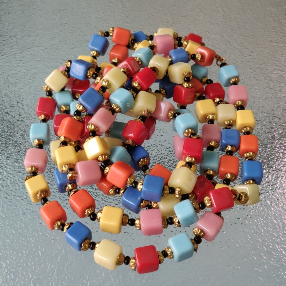 VTG Czech bead strand (#198) - Picture 2 of 6